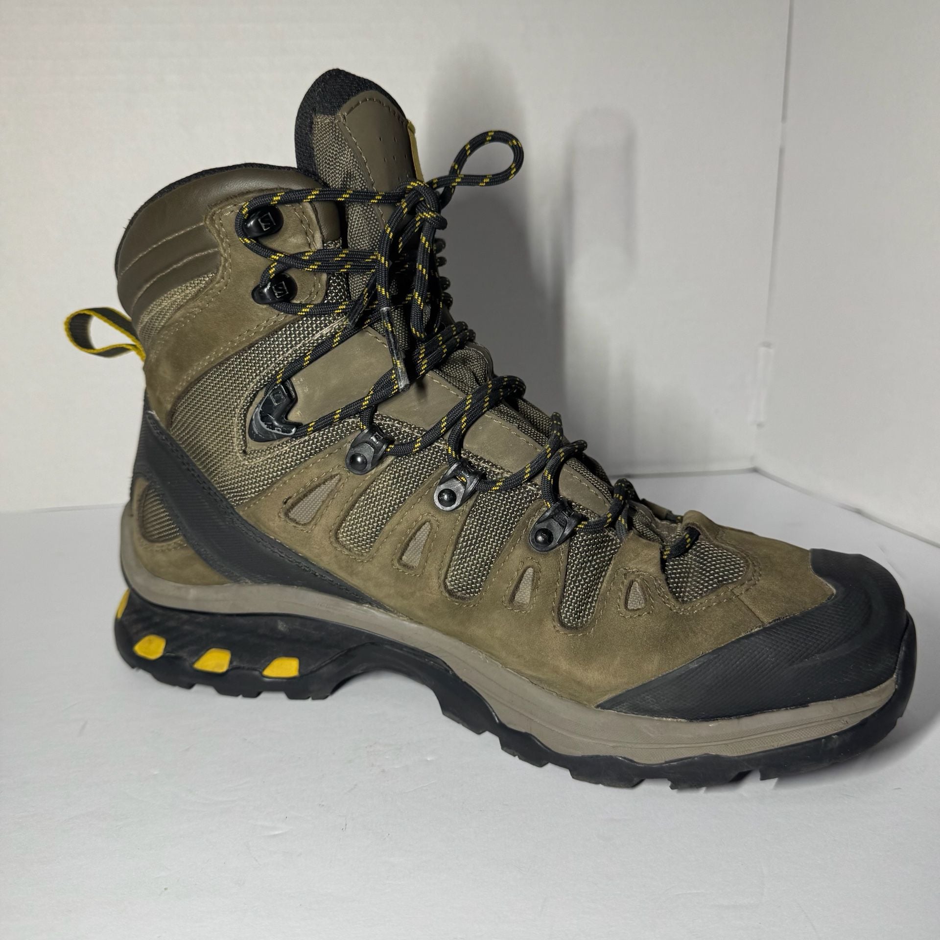 Salomon Quest 4D 3 GTX Gore-Tex Hiking Boots 8
