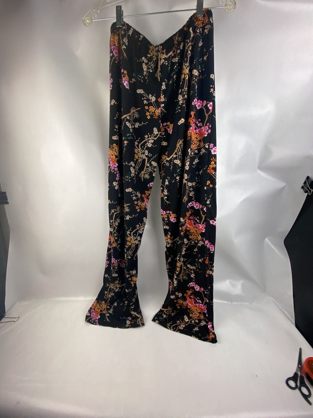 N Natori Floral Print Notch Collar Long Sleeve Pajama Set 4