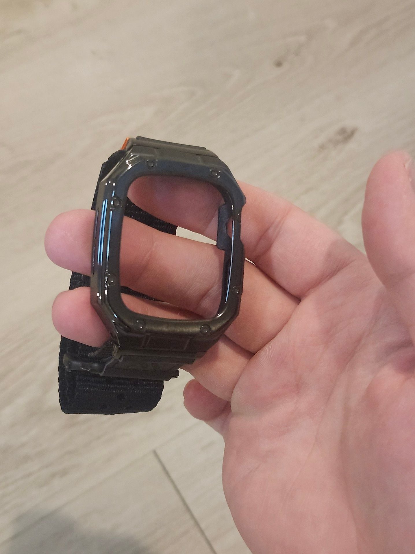 BAITEYOU Protective Apple Watch Case and Band Set 5