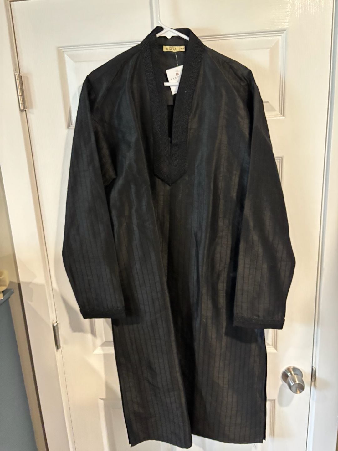 Luxury Moroccan Kaftan Jabadoor: Men's Wedding Thobe (2 Pieces) - , 1