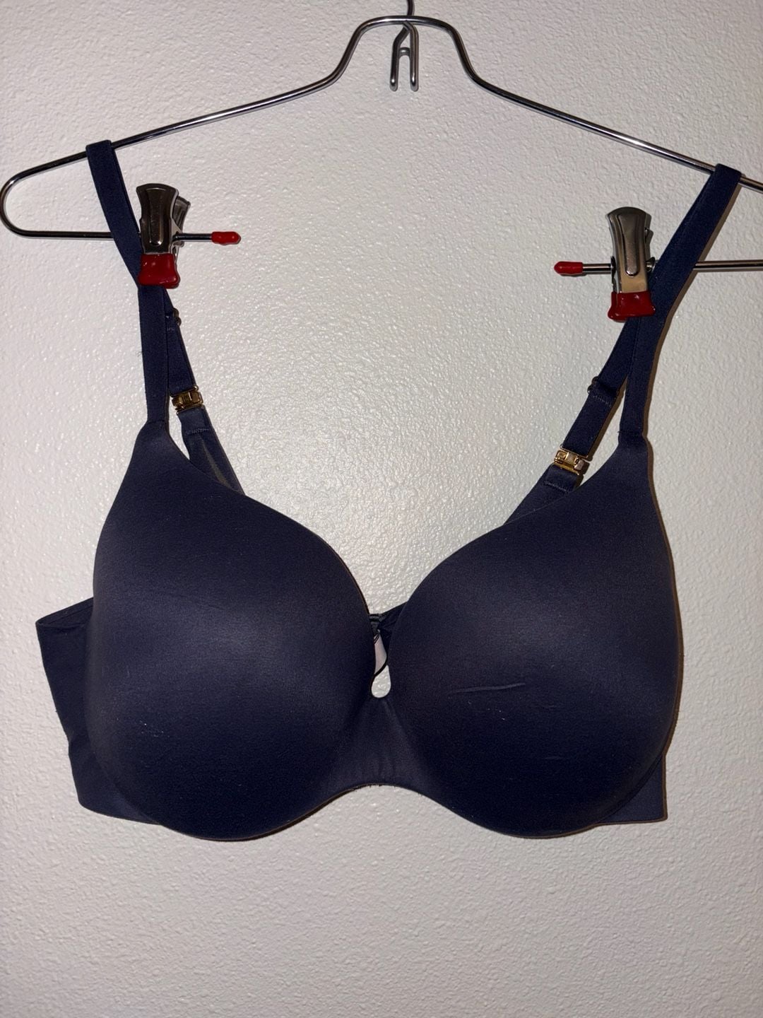 Victoria's Secret T-Shirt Bra in Black - Size 34D 4