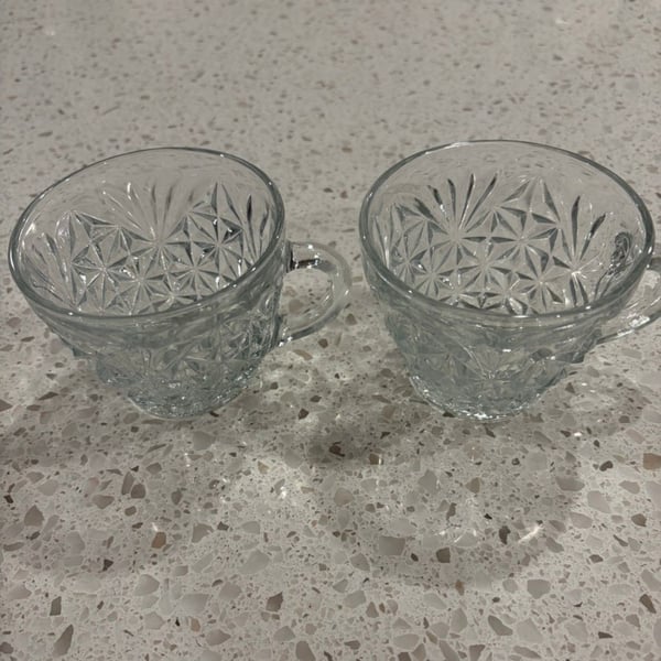 Set of 2 Vintage Anchor Hocking Arlington Pattern Clear Glass Punch Cups