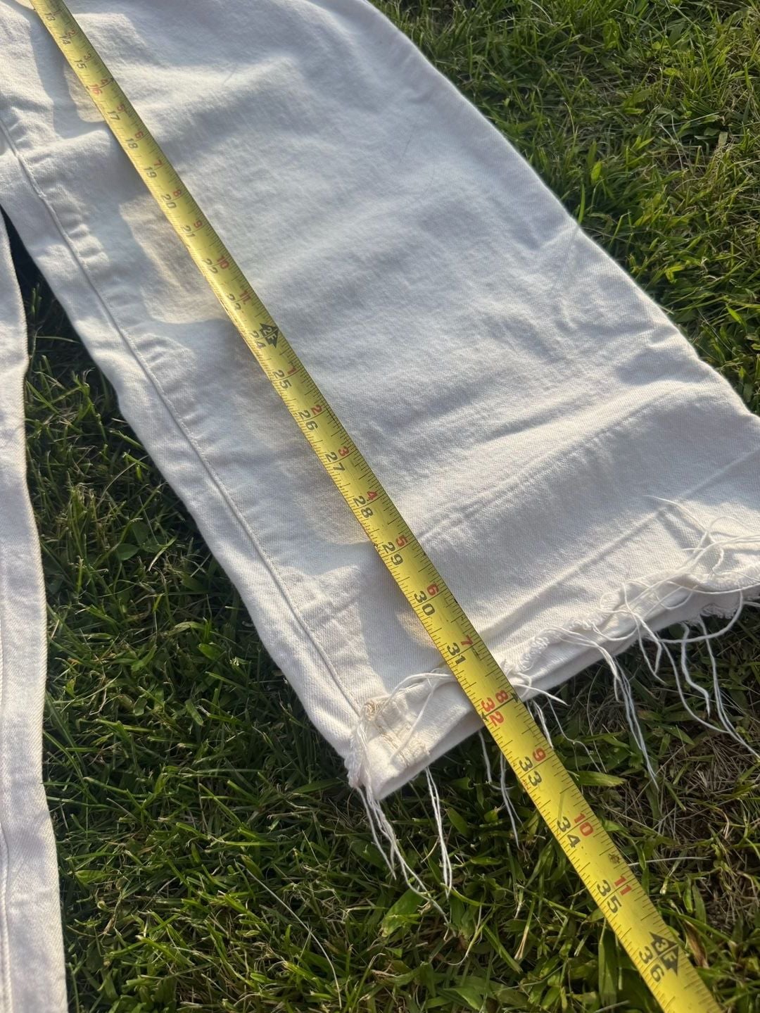 H&M &DENIM High-Waist White Culotte Jeans 4