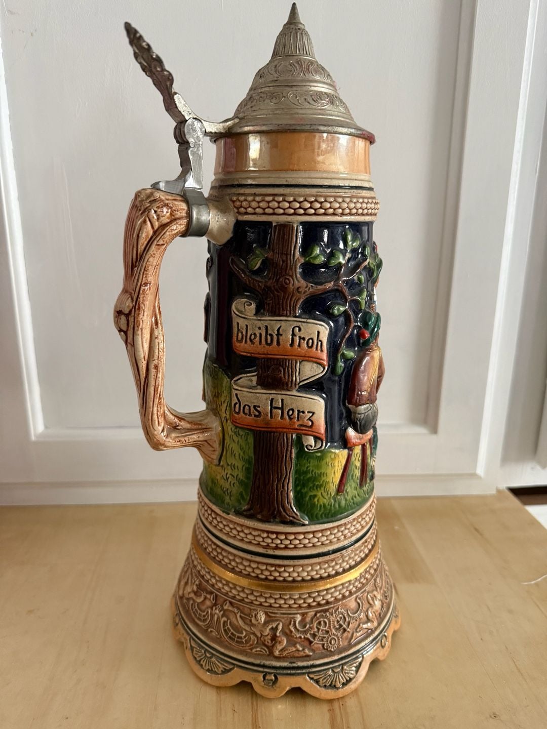 Vintage West German Musical Beer Stein Bei Freud u. Scherz Bleibt Froh Das Herz 1