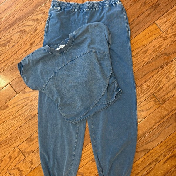 Double Zero Women's Mineral Wash Short Sleeve Top and Jogger Pants Matching Lounge Set