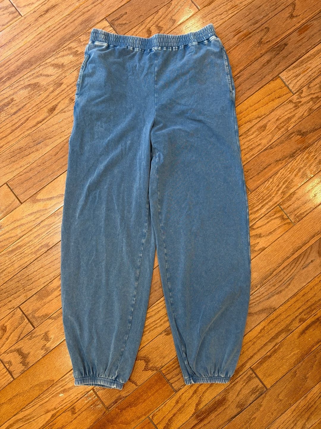 Product thumbnail 3