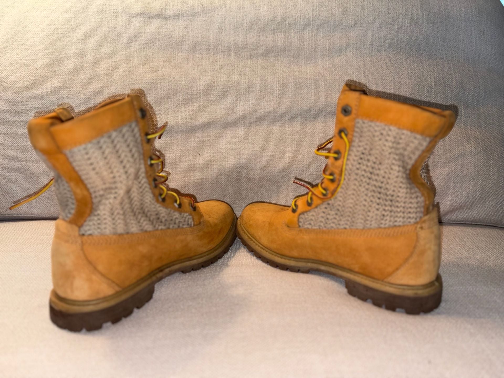 Timberland Women's A13GC Open Weave Wheat Nubuck Leather Combat Boots 7