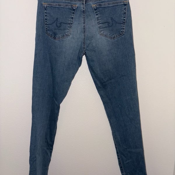 AG Adriano Goldschmied The Stevie Ankle Slim Straight Ankle Jeans