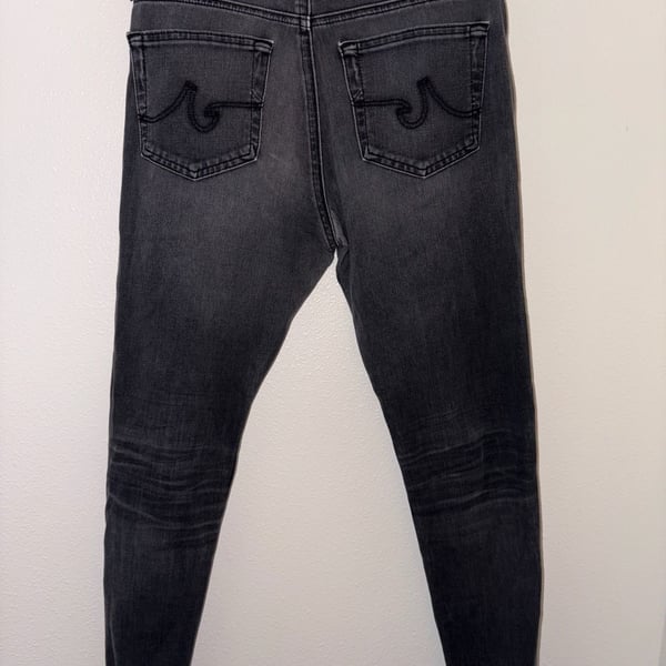 AG Adriano Goldschmied The Farrah High-Rise Skinny Jeans in Grey Contour 360