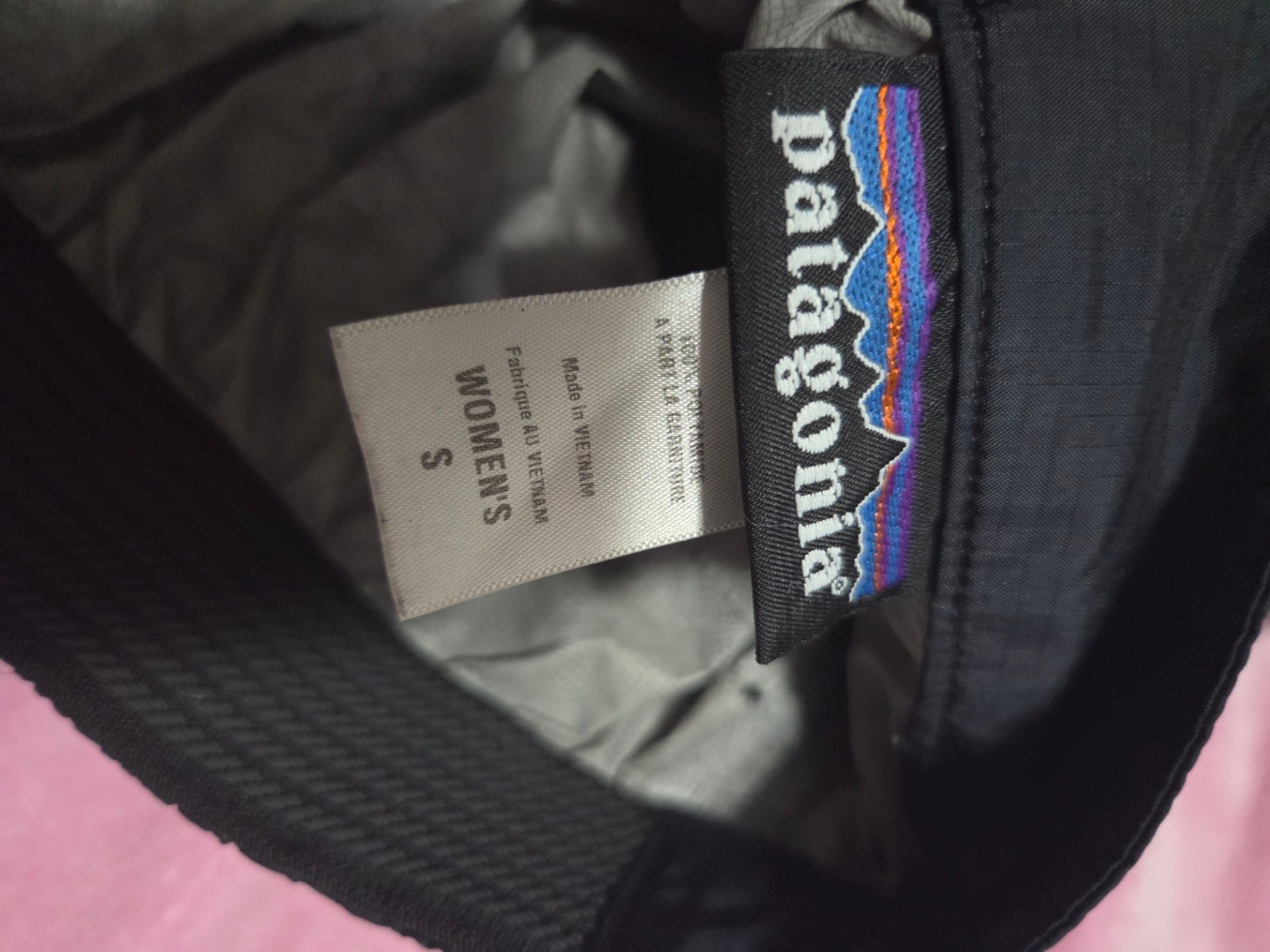 Patagonia H2No Women's Black Lightweight Rain Shell Pants 9