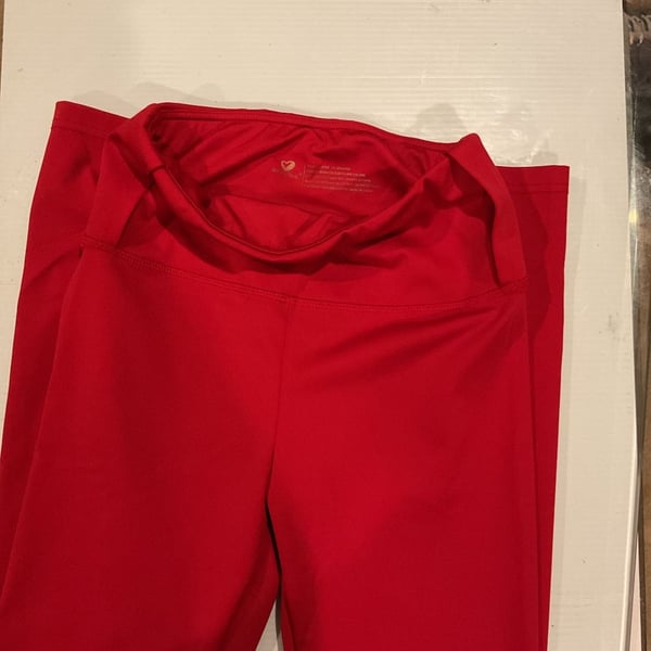 Shoactive Red High-Waisted Athletic Leggings