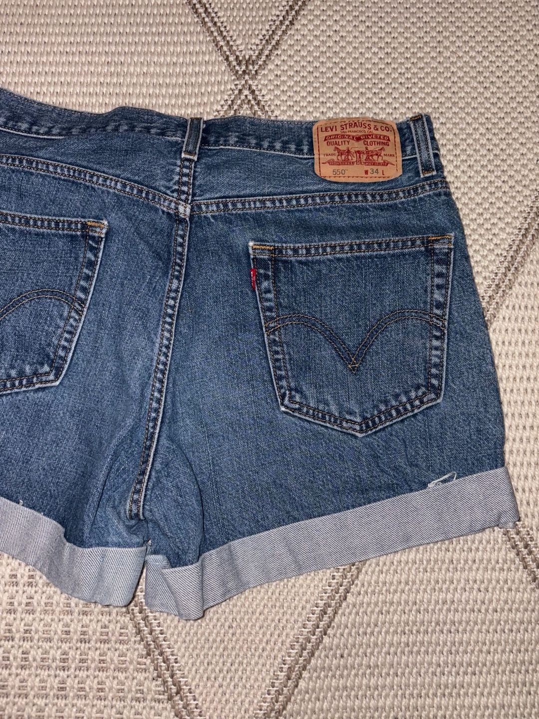 Levi's 550 Cuffed Denim Shorts with Daisy Embroidery 2