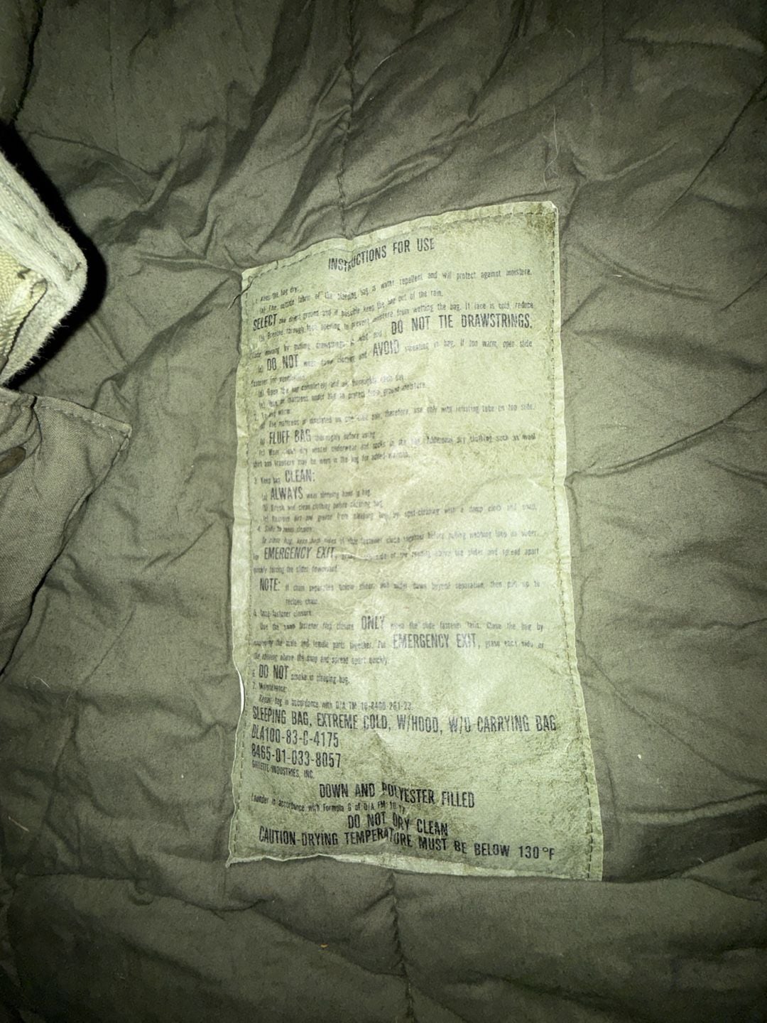 US Military Extreme Cold Weather Down and Polyester Mummy Sleeping Bag 2