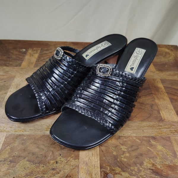 Whimsigoth, Cottagecore, goth girl summer, Brighton strappy low block heel mules, size 8
