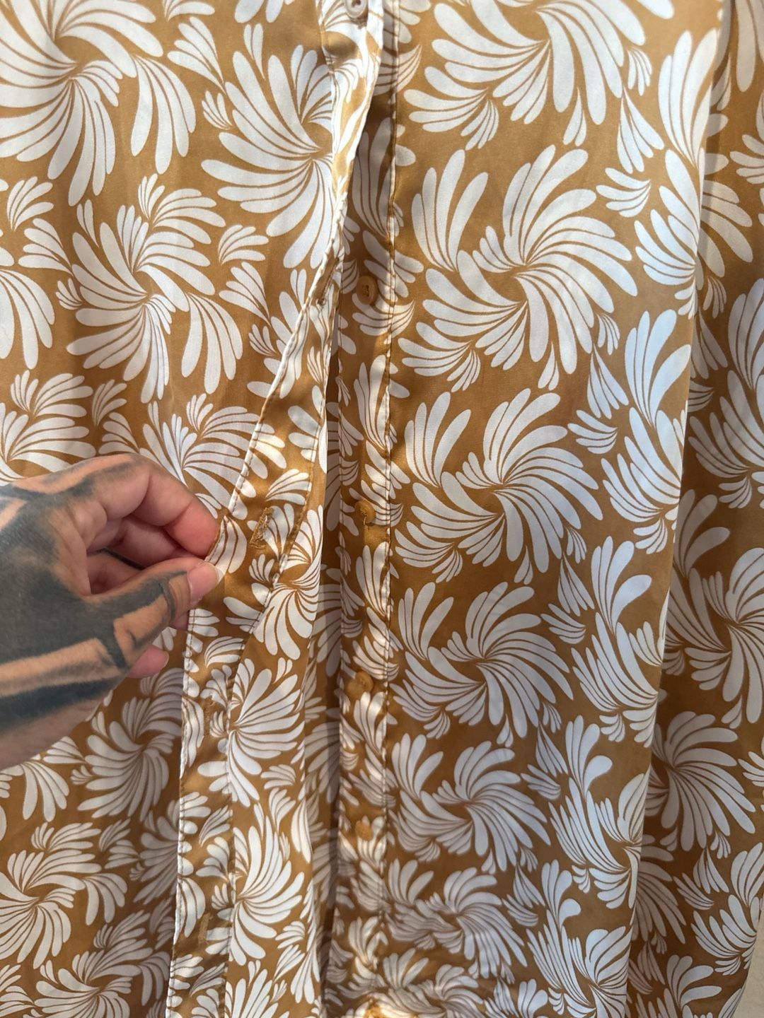 Worthington Vintage Women's Brown and White Swirl Floral AOP Blouse Sz.XL 6