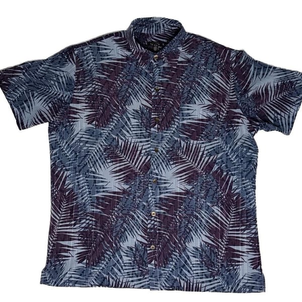 Van Heusen Men's Short Sleeve Button-Down Shirt with Palm Leaf Print