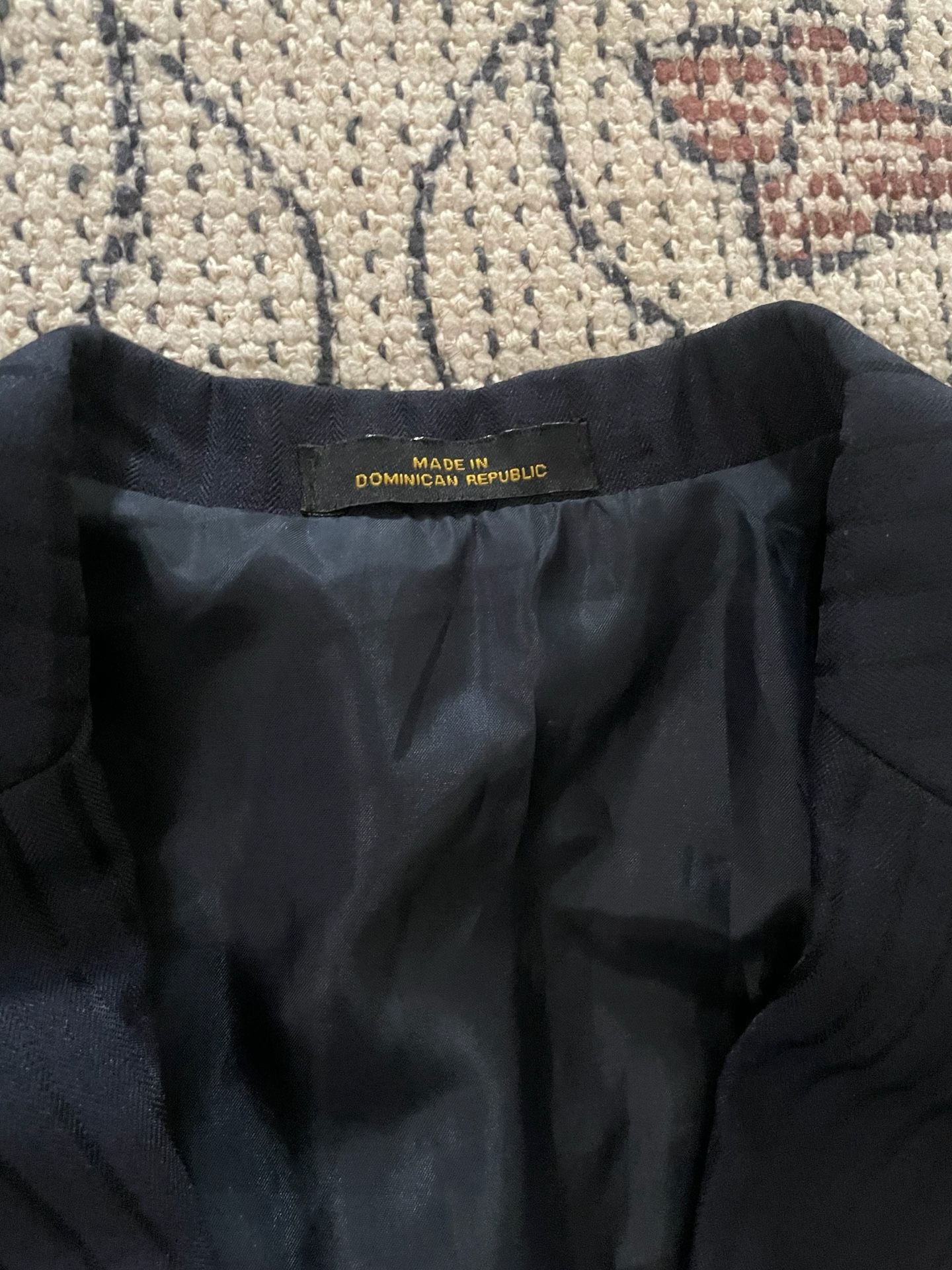 Arrow USA 1851 Black Pinstripe Two-Button Blazer 4