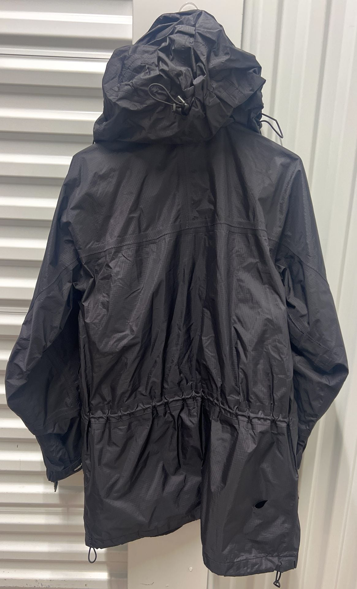 Vintage Eddie Bauer EBTEK Gore-Tex Performance Technology Hooded Jacket 12
