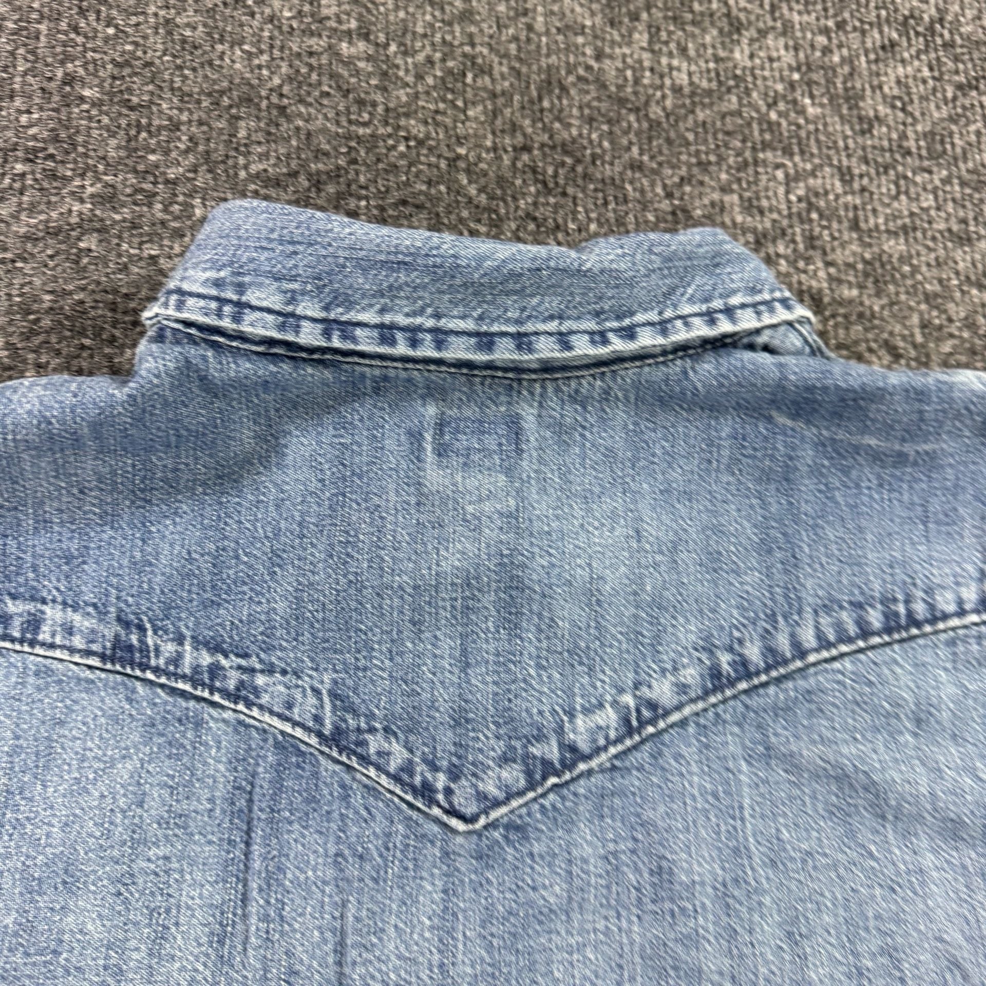 Lee Men's Long Sleeve Western Denim Pearl Snap Shirt 13