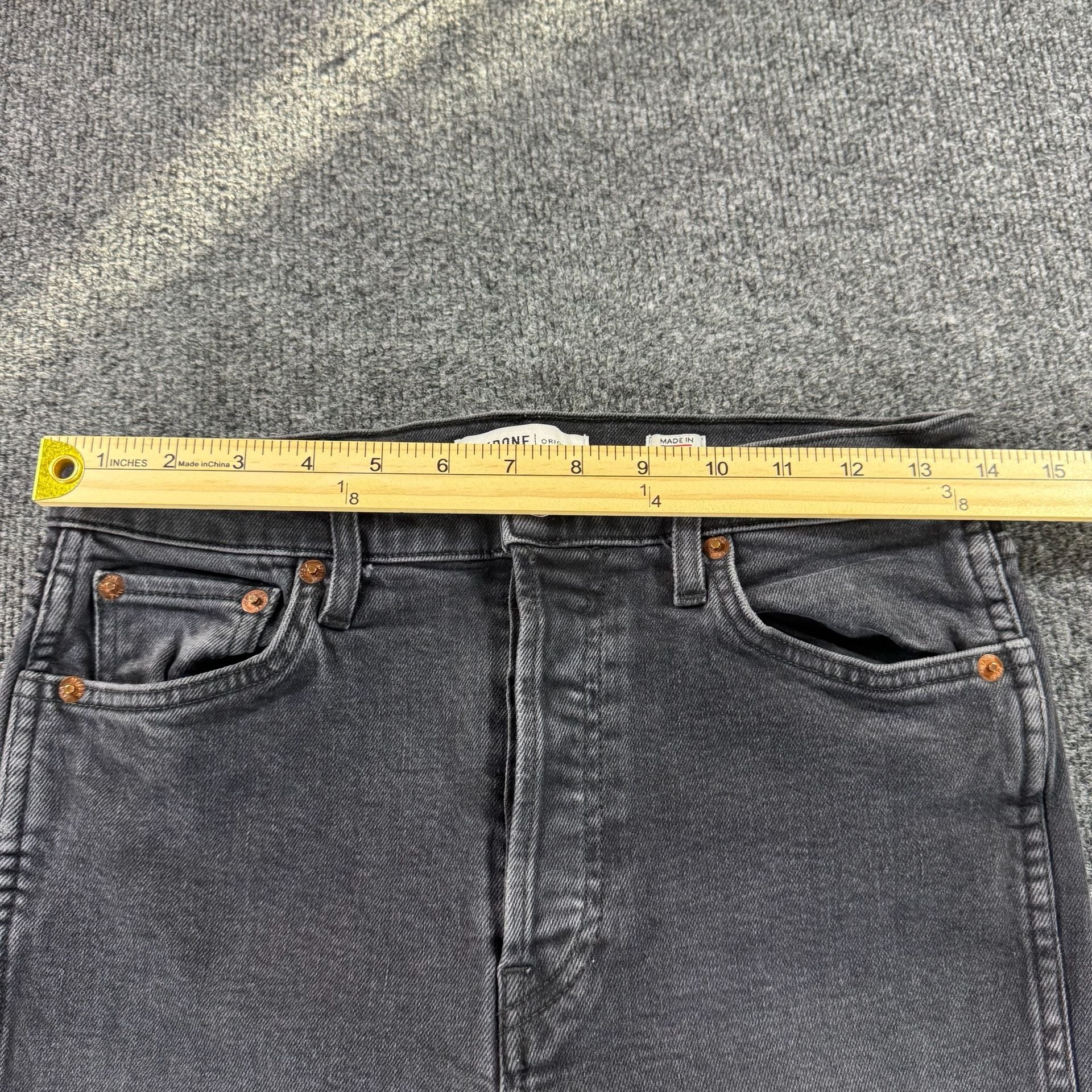 RE/DONE Originals High-Rise Straight Leg Jeans A
USA MADE 11