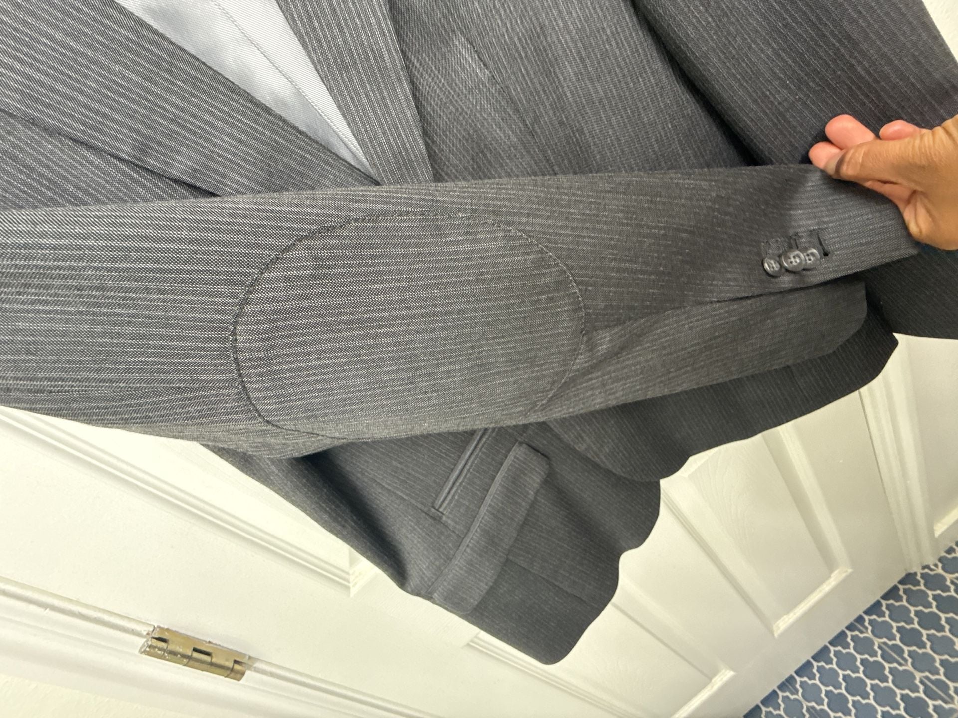 Armani Exchange Mens Modern Slim Fit Plaid Gray Suit Jacket Sport Coat 40R 2