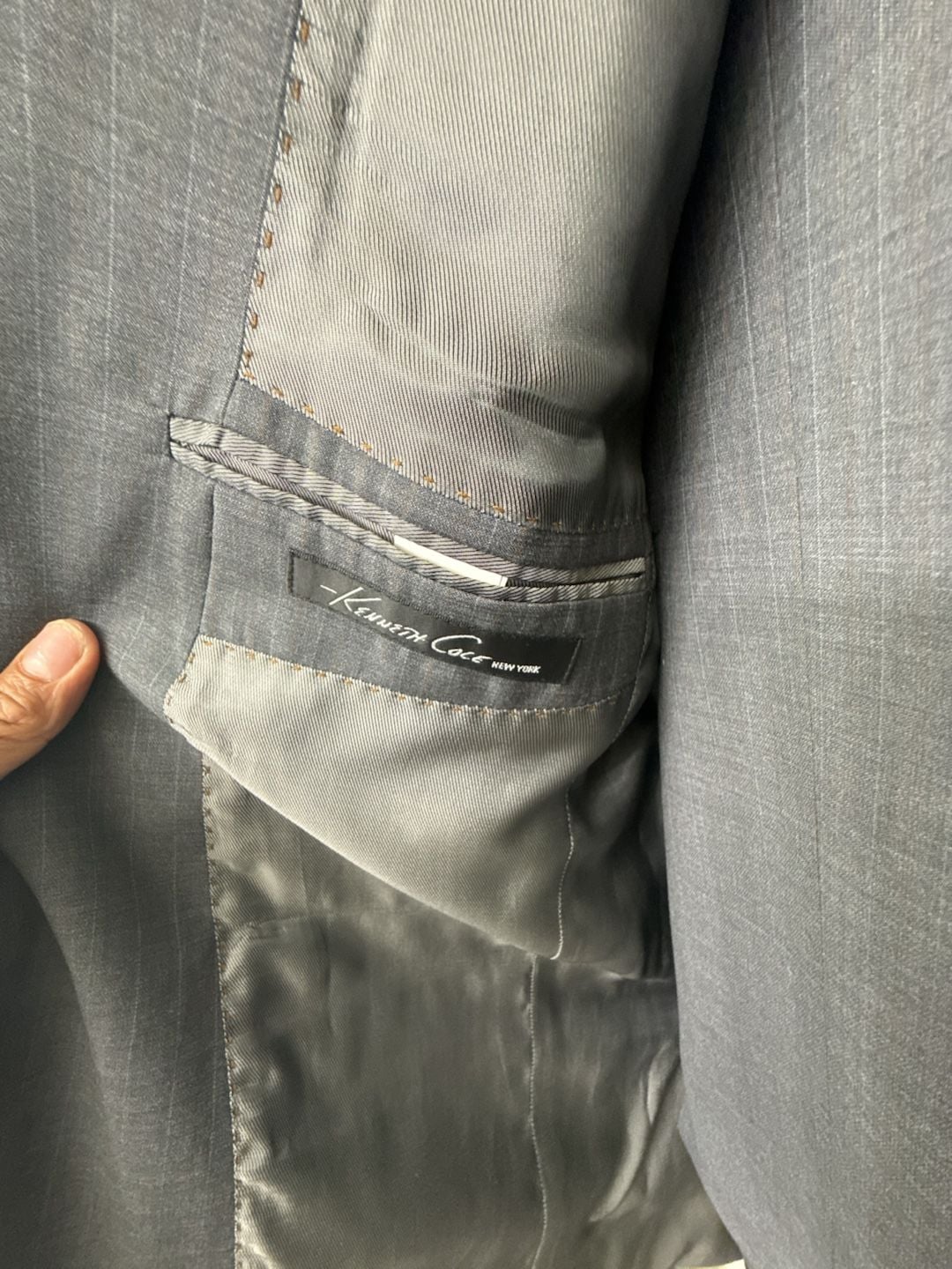 Kenneth Cole Grey 100% Wool 38R W32 2
