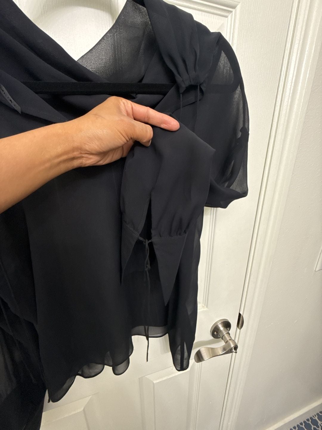 Topshop Boutique Sheer Silk Drop Hem Blouse Size 6 6