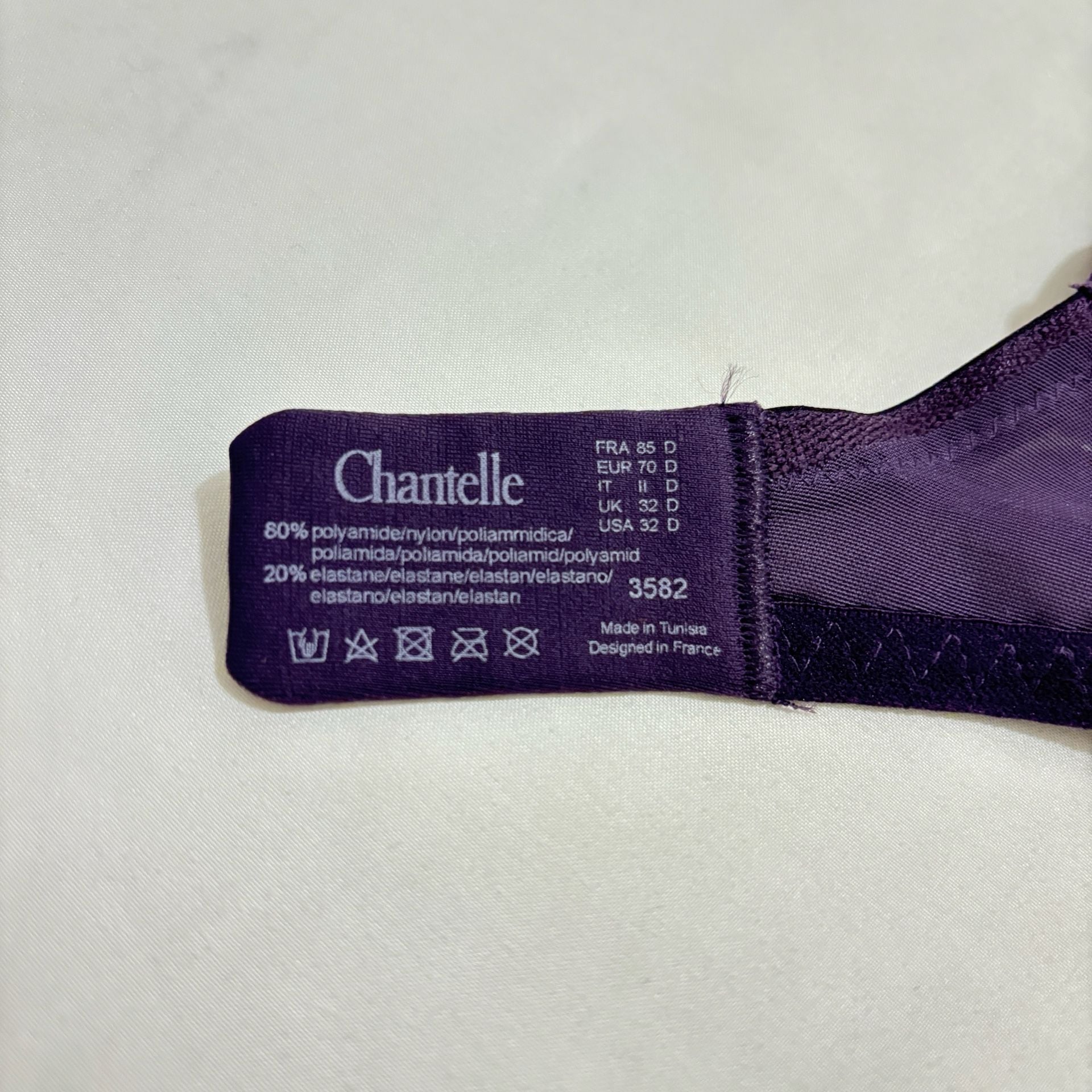 Chantelle Floral Lace Underwire Full Cup Bra Size 32D 7