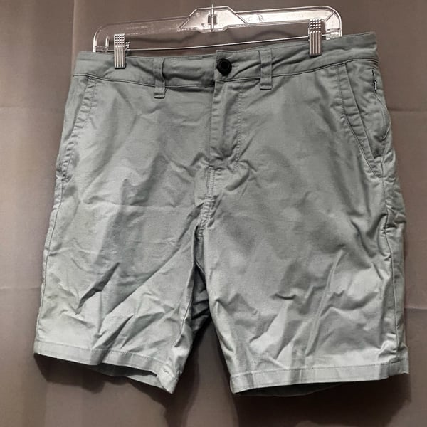 Roark Hytide Hybrid Walkshorts Size 33