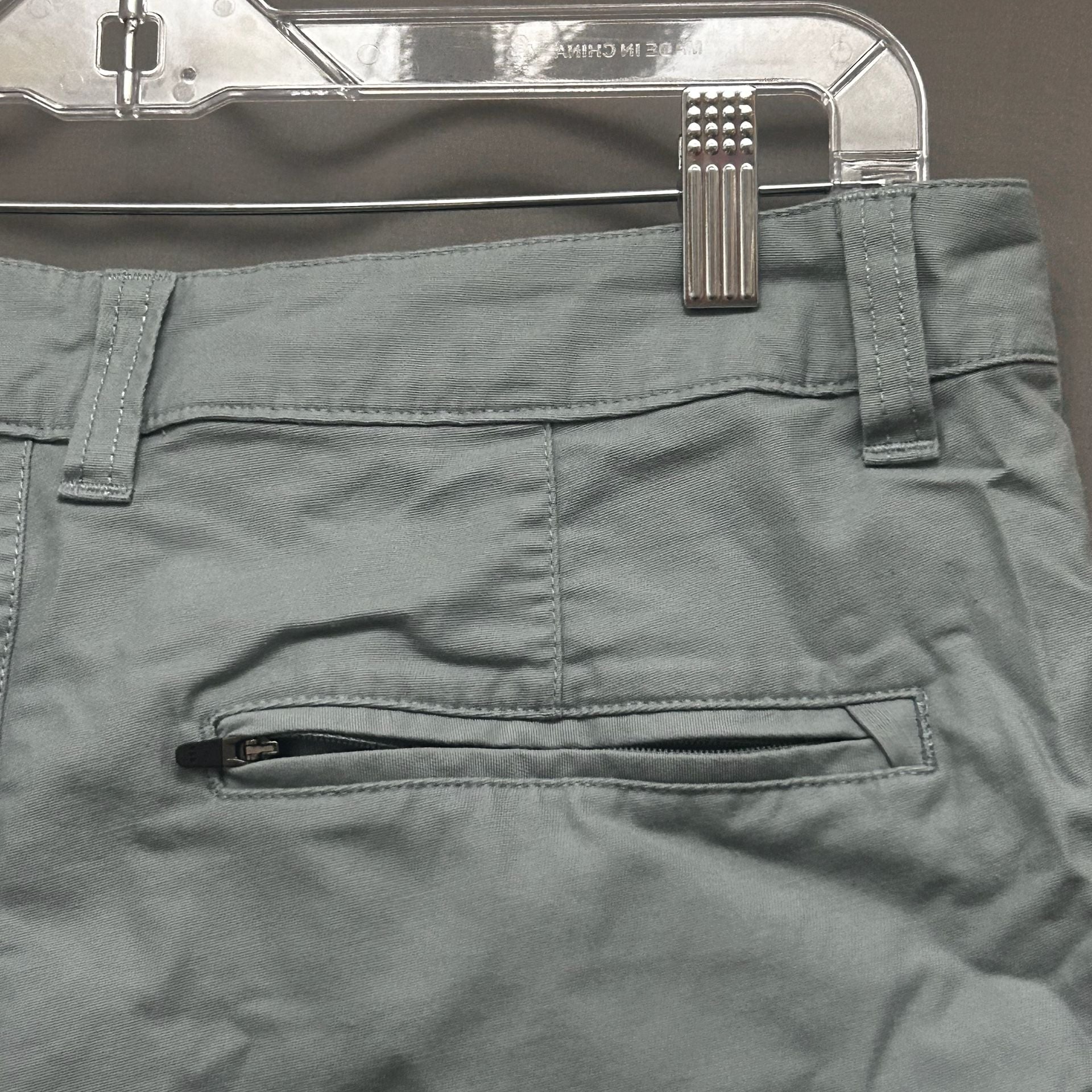 Roark Hytide Hybrid Walkshorts Size 33 6