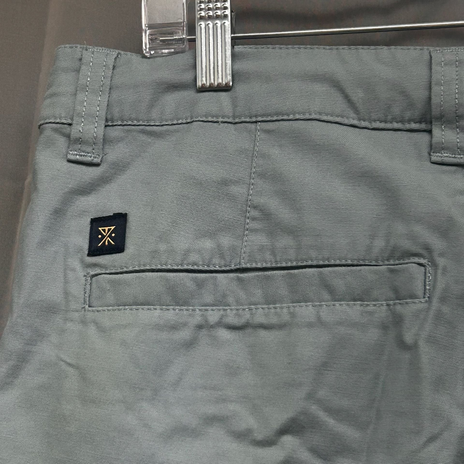 Roark Hytide Hybrid Walkshorts Size 33 7