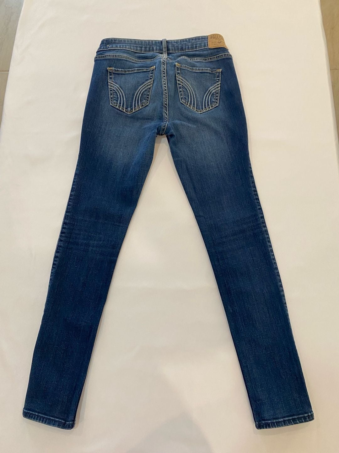 Hollister Super Skinny Low Rise Jeans Medium Wash Women's Size 5S (W27 L28) 8