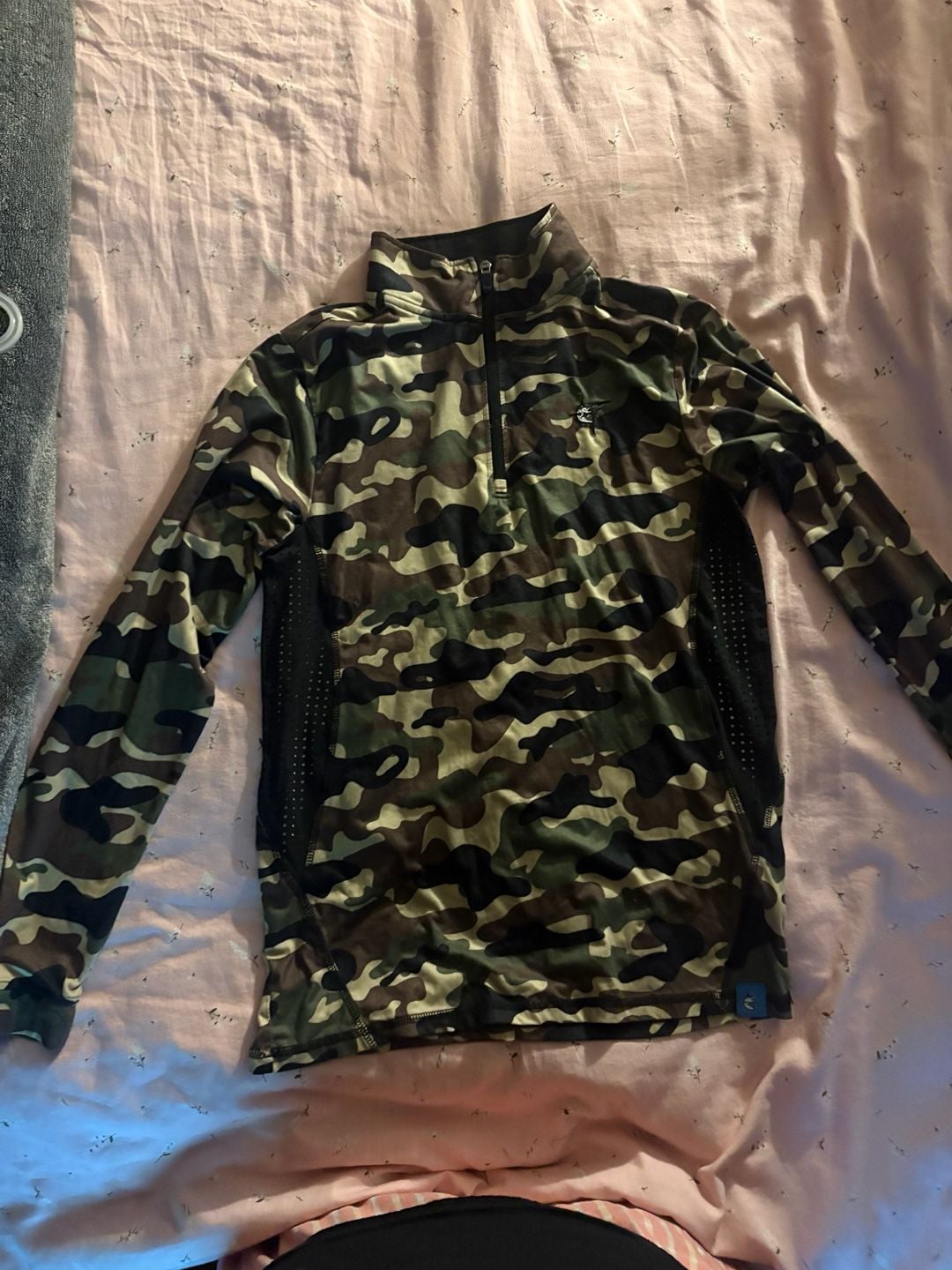 White Water Life Camo Half-Zip Performance Pullover 2