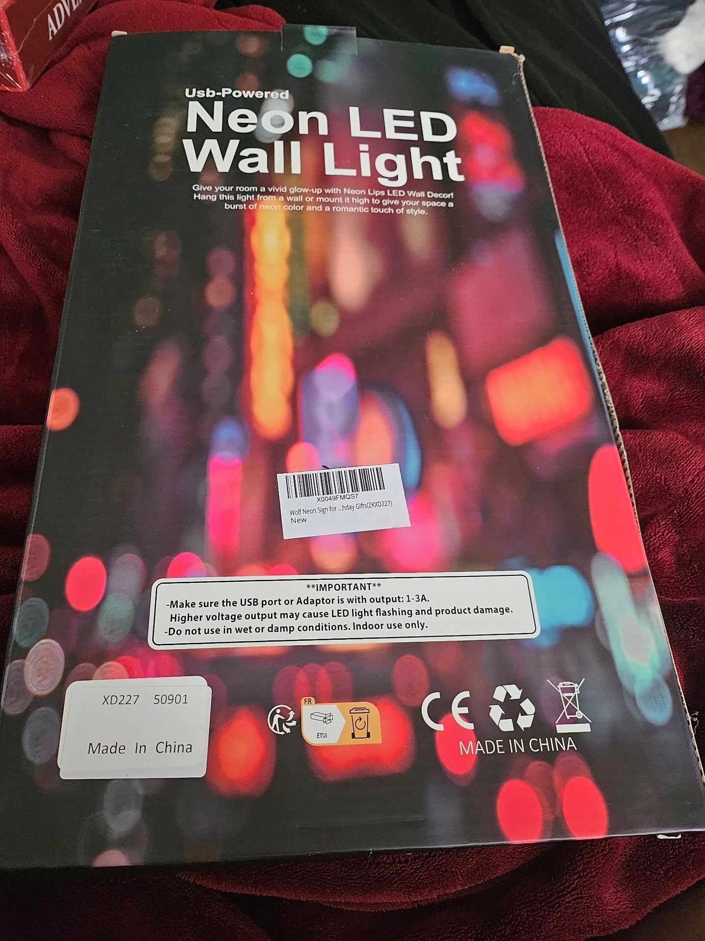 USB-Powered Neon LED Wall Light Sign (Lips Design) 1