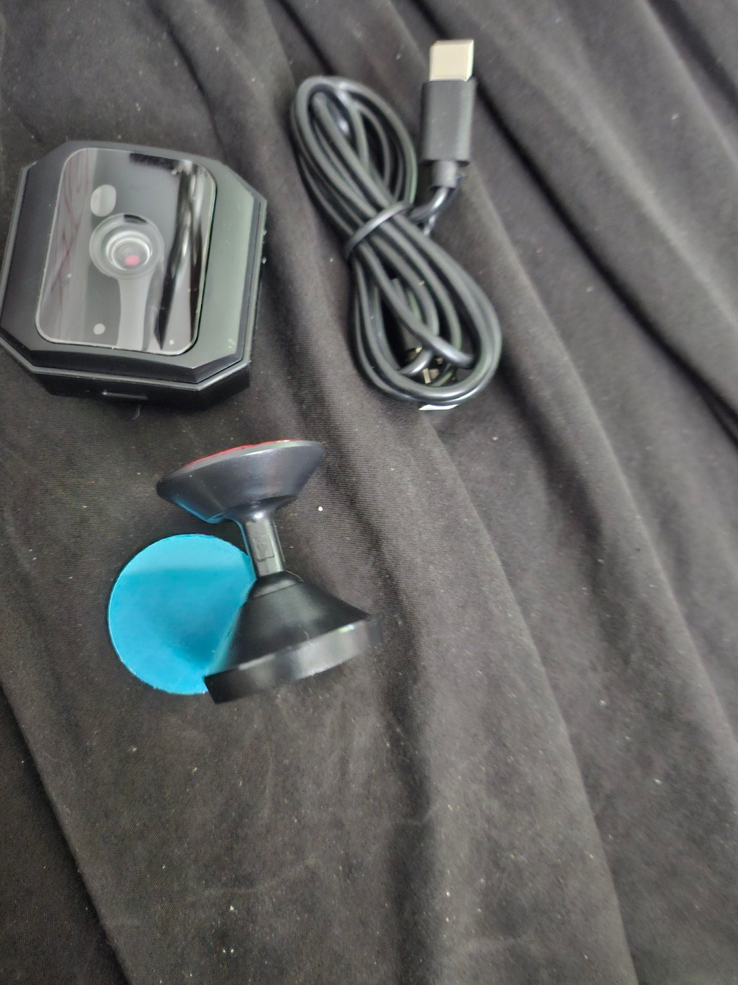Selfiecom P10 Battery IP Camera with Real-Time Monitoring 6