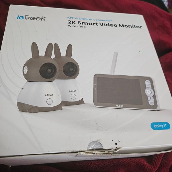 ieGeek Baby 1T 2K Smart Video Monitor with Dual Cameras