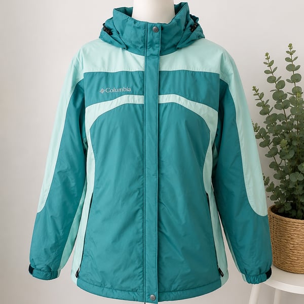 Columbia Women's Teal and Light Teal Ski Jacket 3 in 1