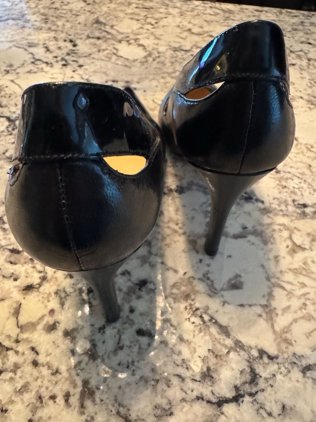 Ivanka Trump Black Leather and Patent Pointed-Toe Stiletto Pumps Size 8.5M 4