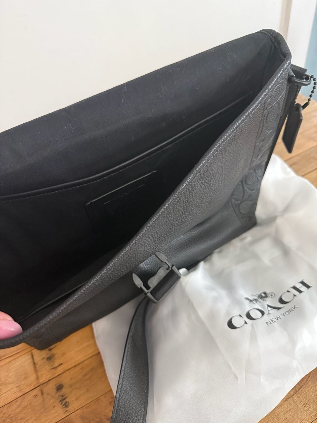 Coach Beck Messenger Bag in Signature Debossed Pebble Leather 3