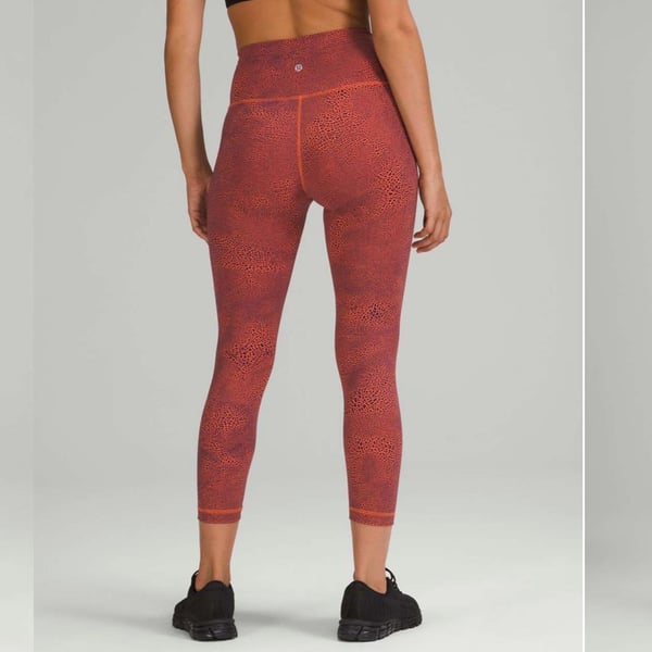 Lululemon Wunder Train High-Rise Crop in Crackle Glaze Vintage Orange Larkspur