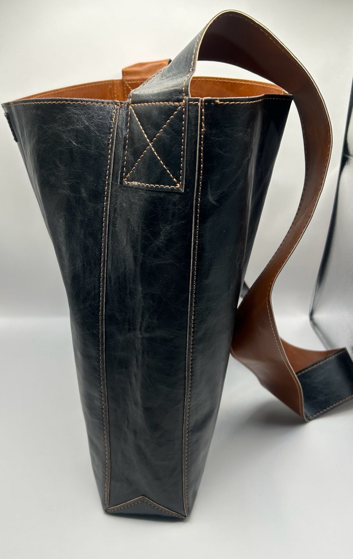 Front of the House (FOH) room360 Black and Brown Tote Shoulder Bag 8