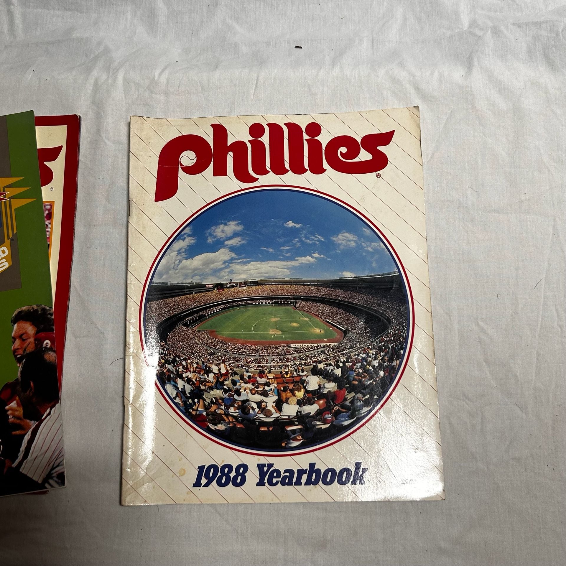 Lot of 3 VTG Philadelphia Phillies Baseball Publications 9