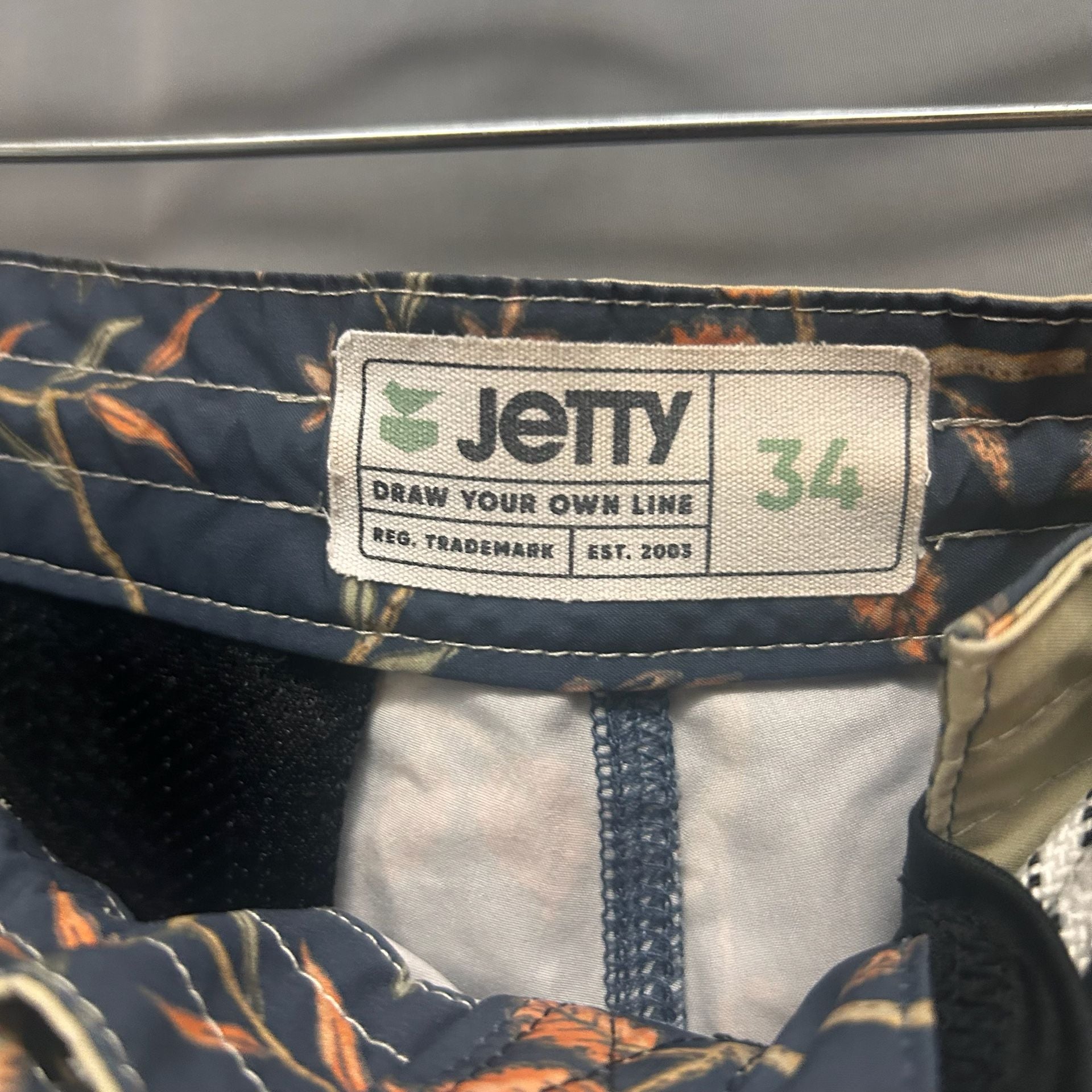 Jetty Men's Floral Print Board Shorts, Size 34 7