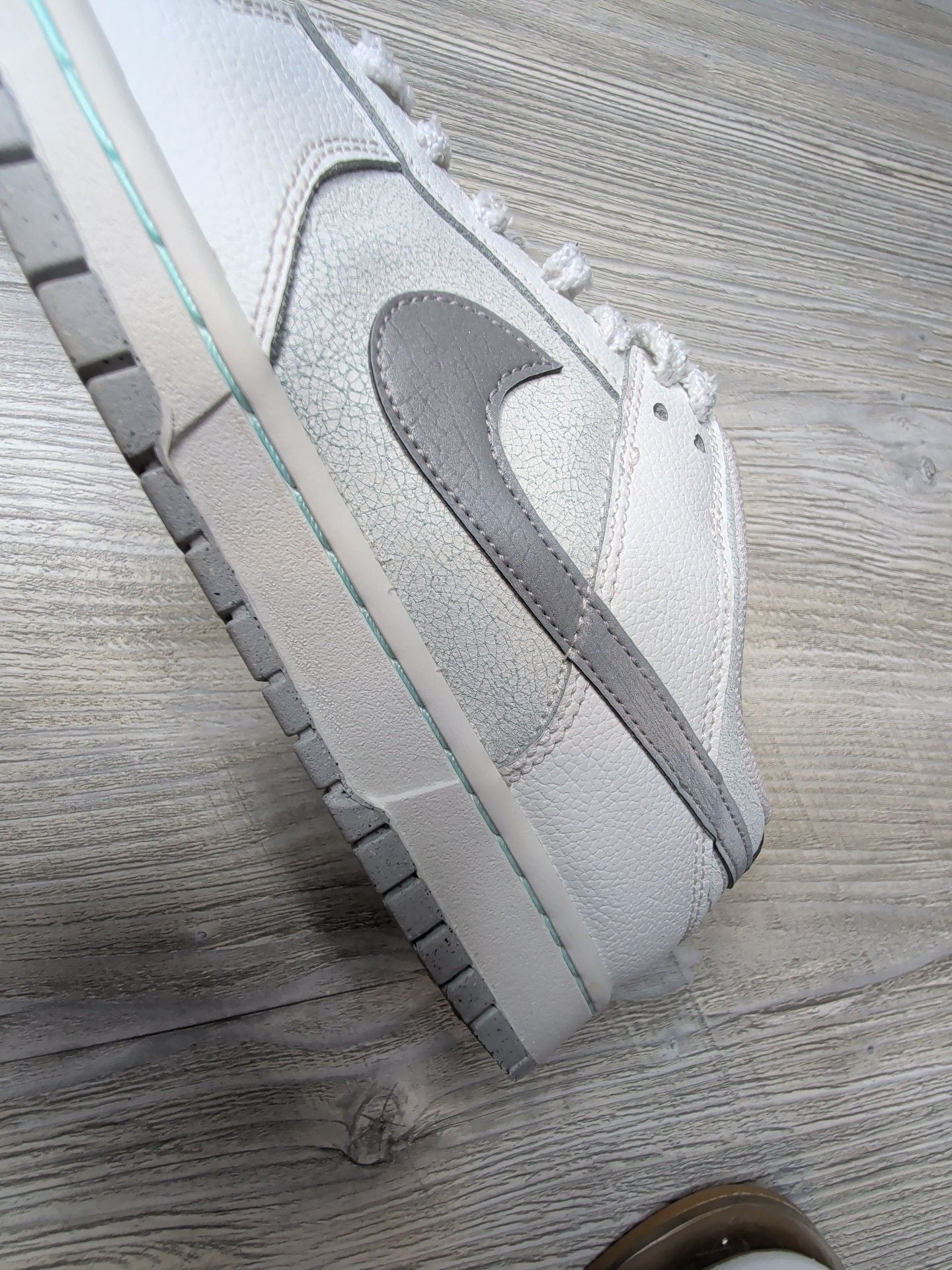 Nike Dunk Low SE Winter Storm Men Size 9.5 White Grey Casual Sneakers HQ3619-121 11