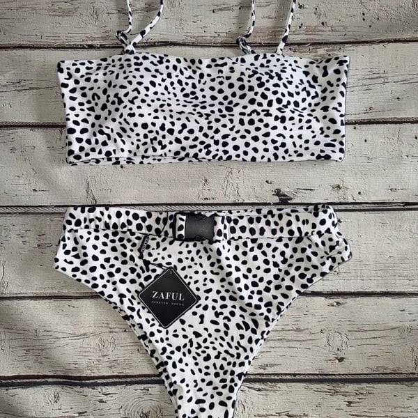 Zaful Dalmatian Animal Print Bandeau Bikini Set with Buckle Detail