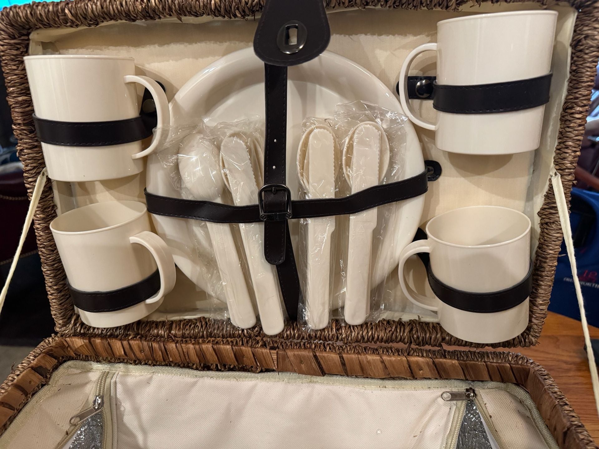 Wicker Picnic Basket Set with Service for 4, Insulated Cooler Section 5