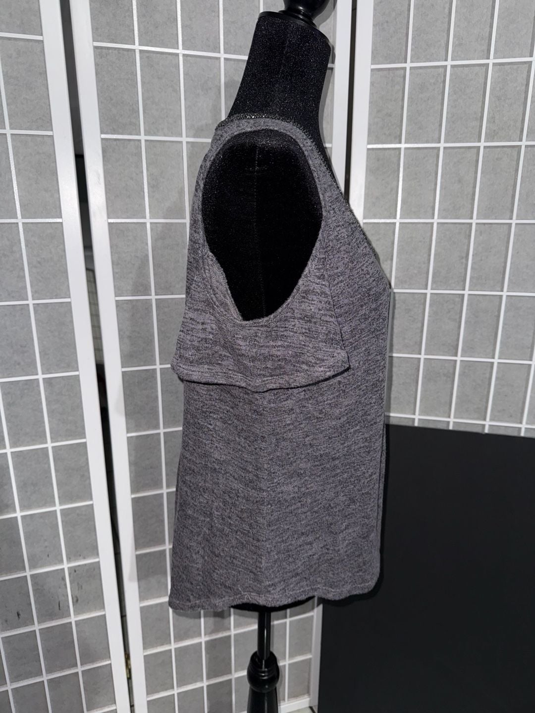 Juicy Couture Women's Gray Heather Knit V-Neck Cold Shoulder Top with Beaded Trim 4