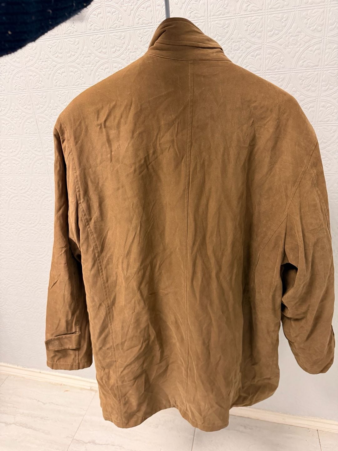 HUGO BOSS Vintage Brown Suede Field Jacket with Plaid Lining 3