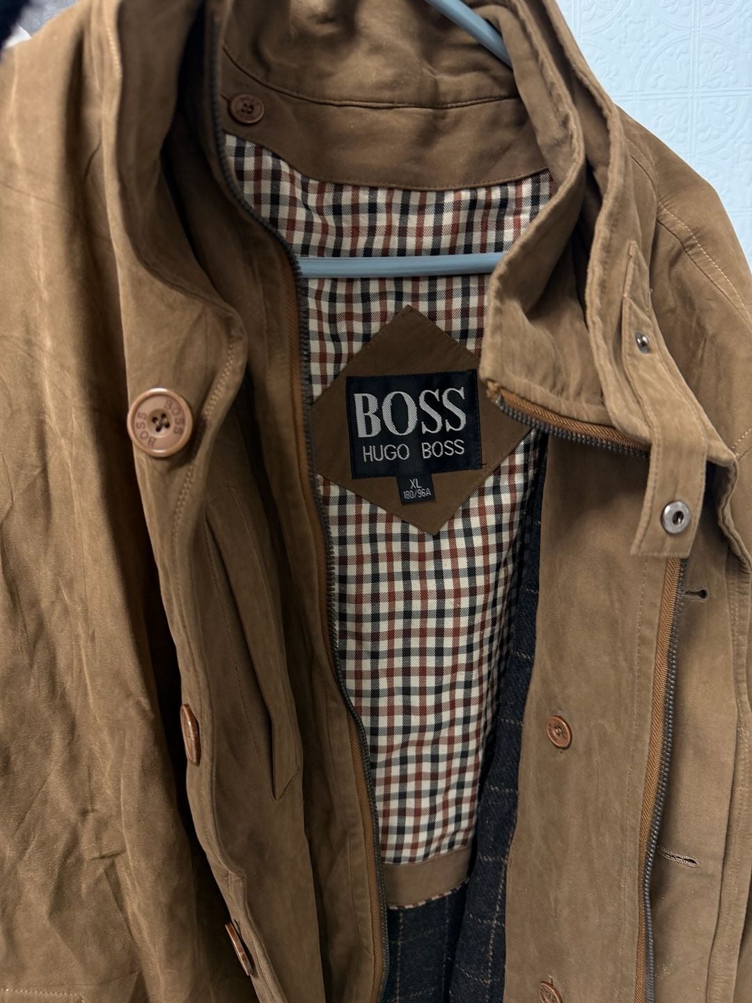 HUGO BOSS Vintage Brown Suede Field Jacket with Plaid Lining 4