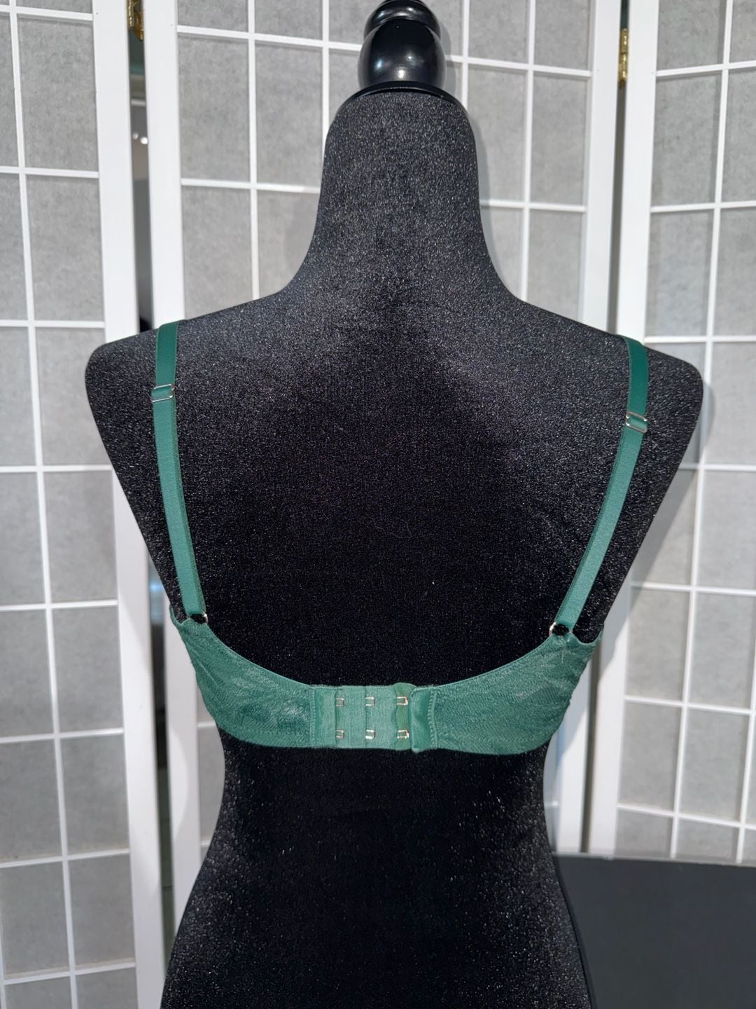 Savage X Fenty Shadowplay Lace Unlined Plunge Bra in Forest Green 2